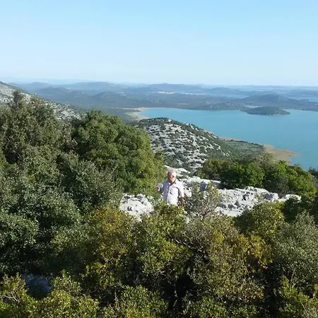 Arbanasi Zara